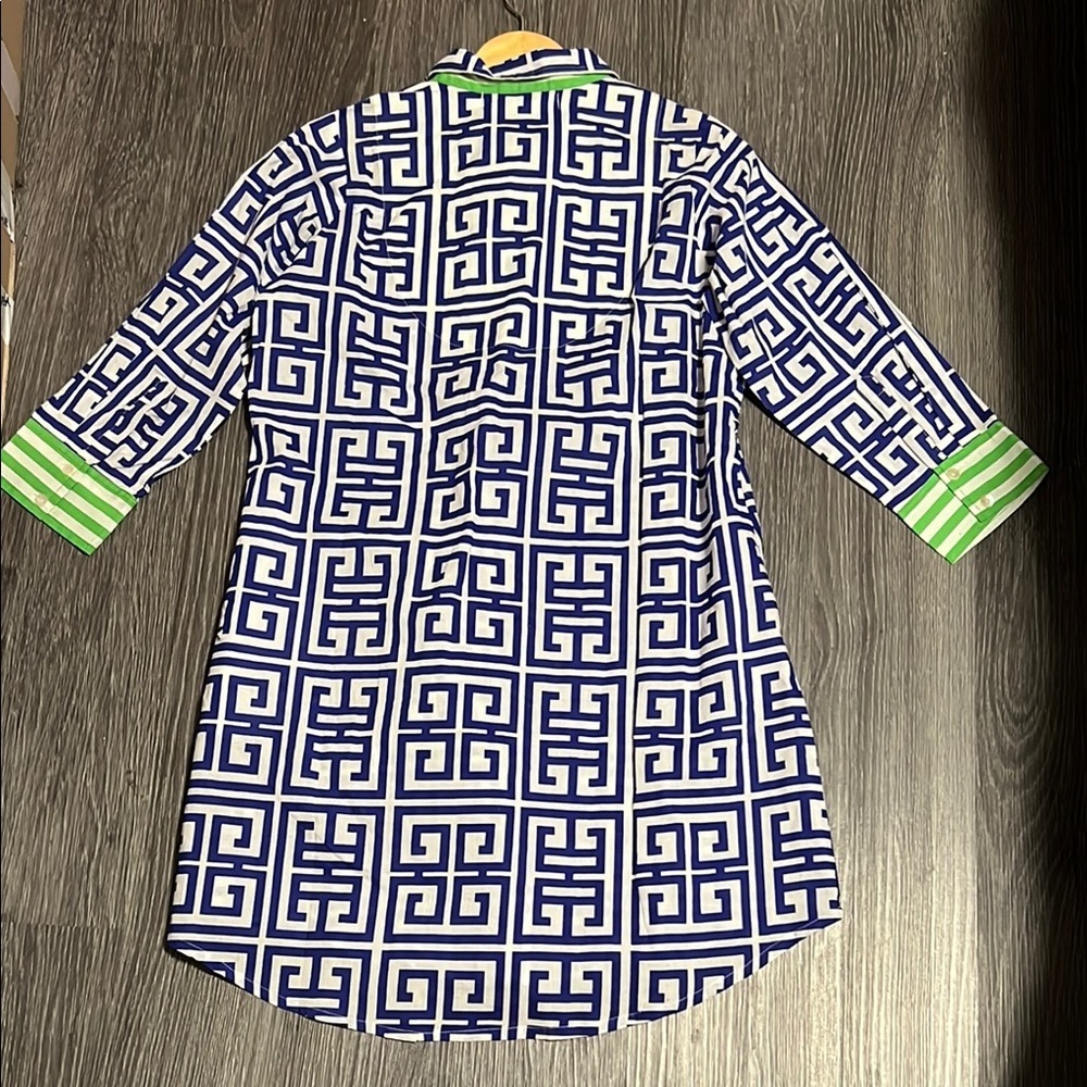 Geometric Patterned Shirt Dress - Picture 5 of 8